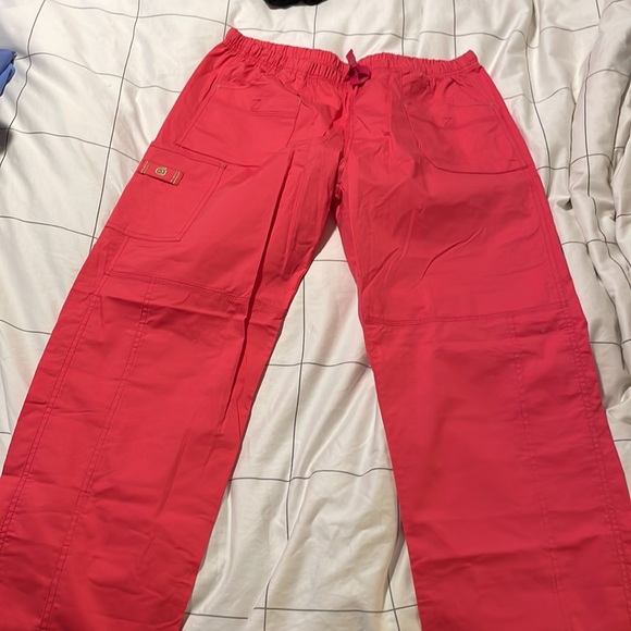 Scrub set - Picture 2 of 3